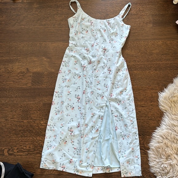 Abercrombie Blue Floral Midi Dress - Picture 1 of 3